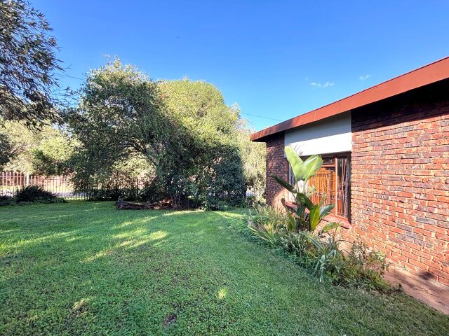 <!--[if BLOCK]><![endif]--> 569  Helena street , Erasmia,  Centurion <!--[if ENDBLOCK]><![endif]-->